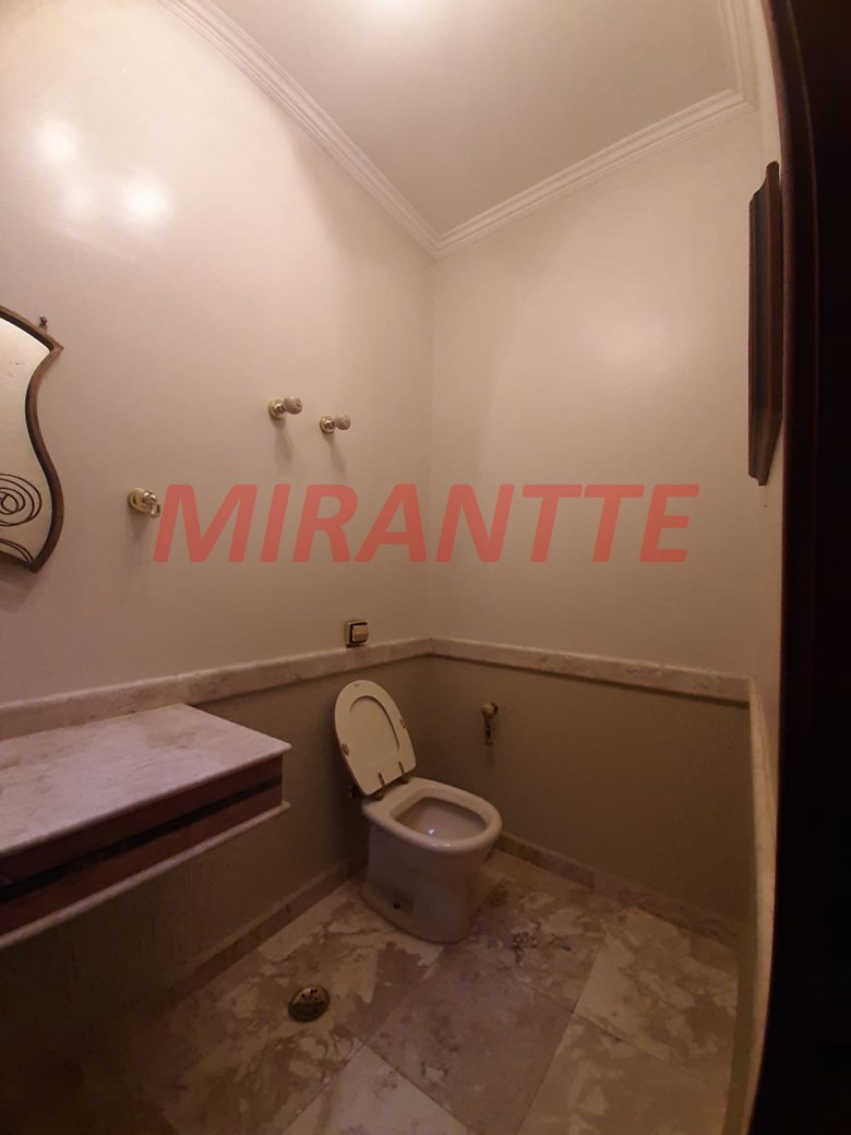 Sobrado de 560m² com 5 quartos em Jardim Ibiratiba