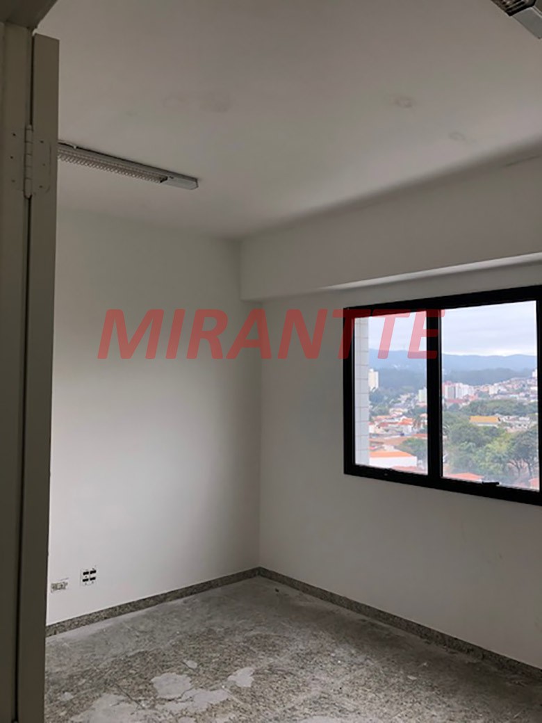 Comercial de 98m² em Santana