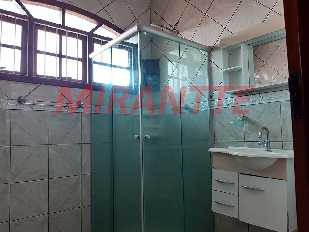 Sobrado com 3 quartos em Jaçana