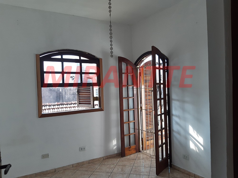 Sobrado com 3 quartos em Jaçana