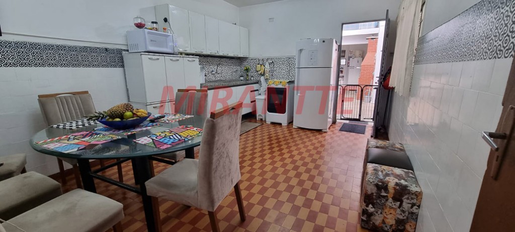 Sobrado de 170m² com 3 quartos em Casa Verde