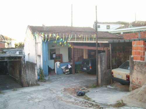 Terreno de 858m² em Vila Maria Alta