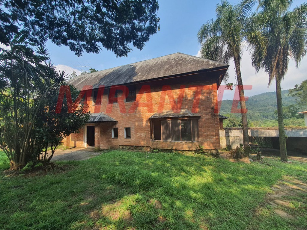 ChÁcara de 1530m² com 10 quartos em Serra Da Cantareira