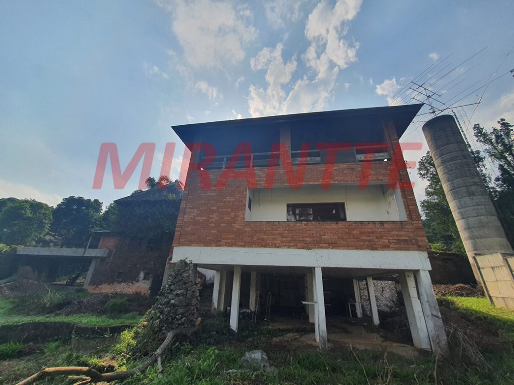 ChÁcara de 1530m² com 10 quartos em Serra Da Cantareira