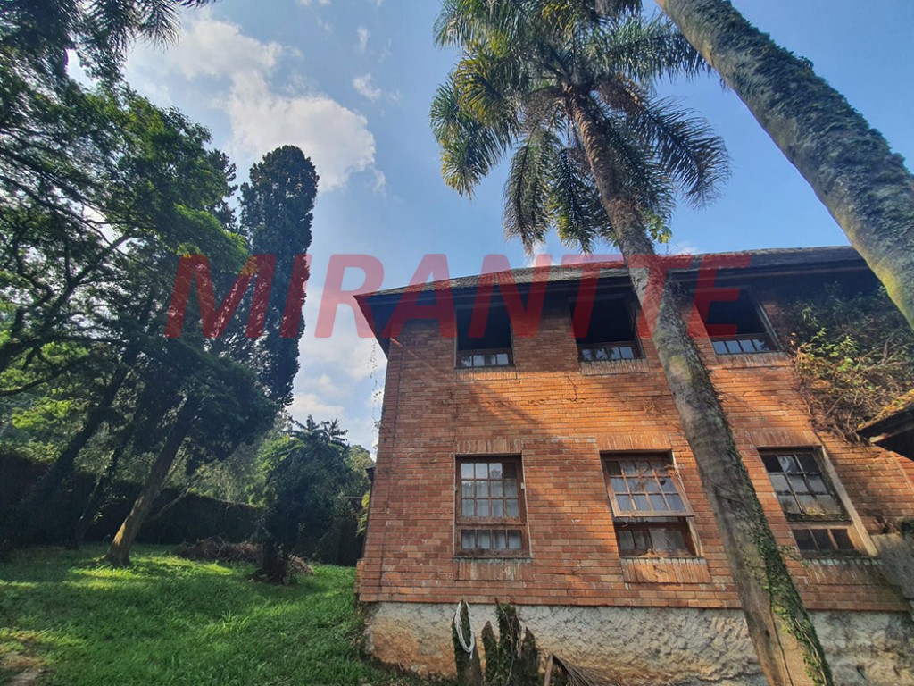 ChÁcara de 1530m² com 10 quartos em Serra Da Cantareira