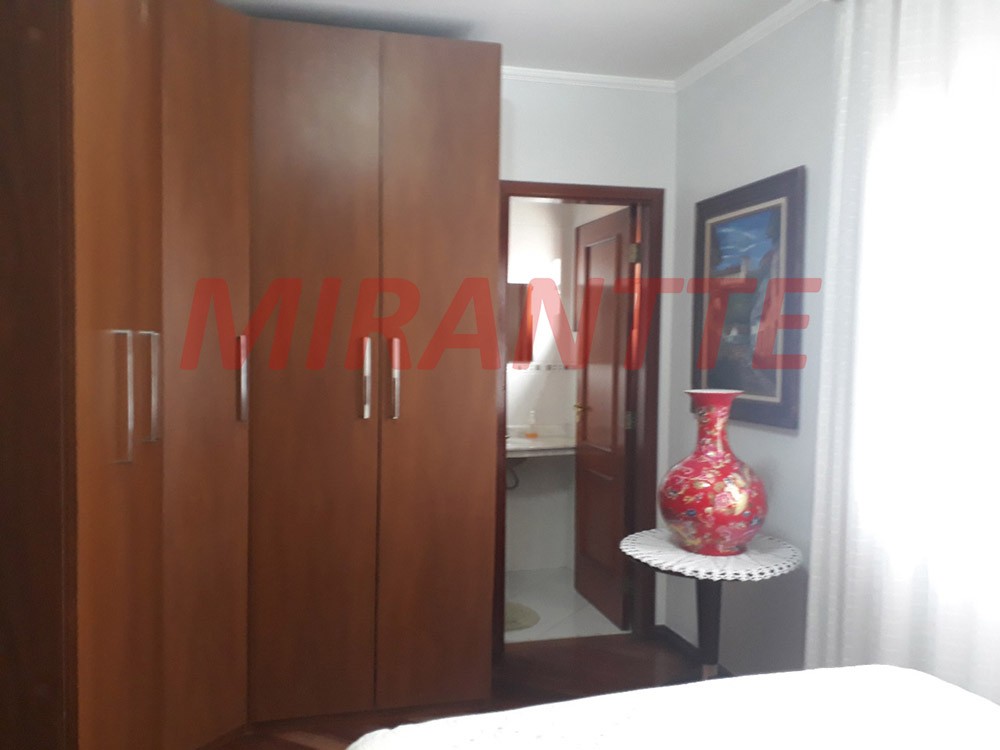 Sobrado de 210m² com 4 quartos em Jardim São Paulo