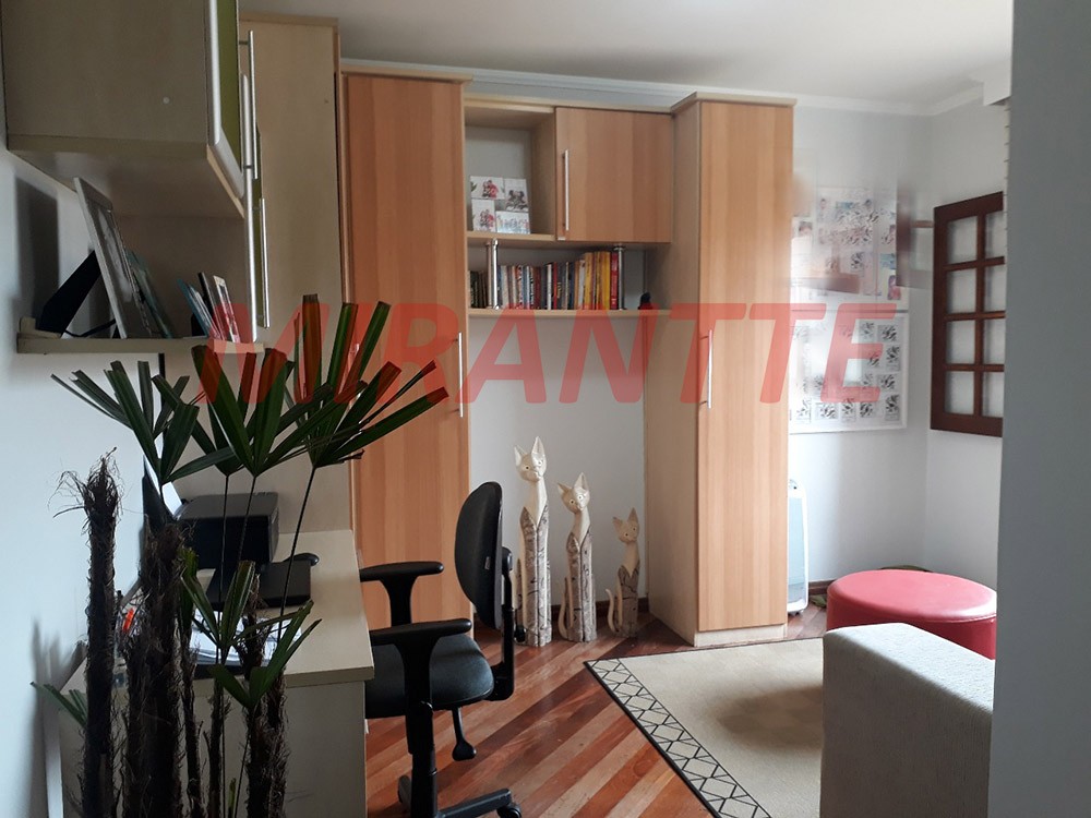 Sobrado de 210m² com 4 quartos em Jardim São Paulo