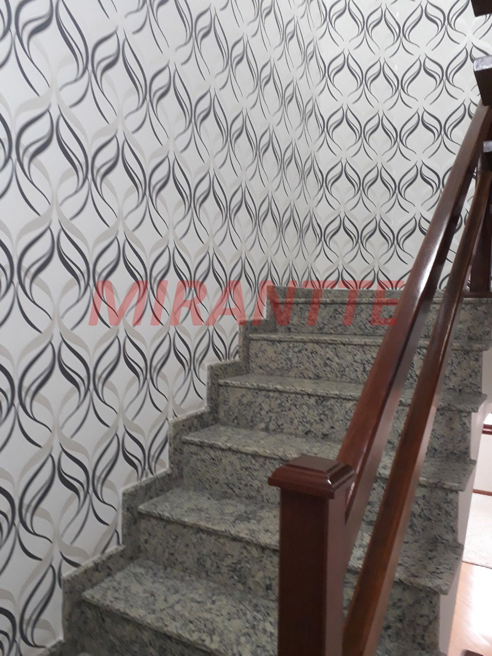 Sobrado de 210m² com 4 quartos em Jardim São Paulo