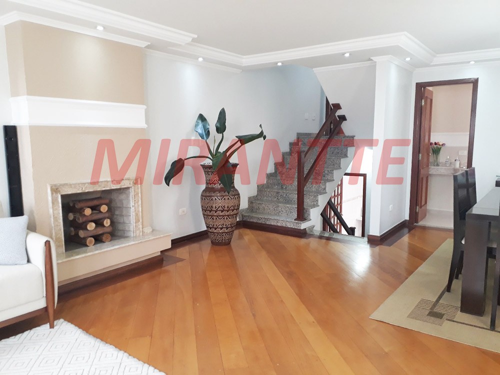 Sobrado de 210m² com 4 quartos em Jardim São Paulo