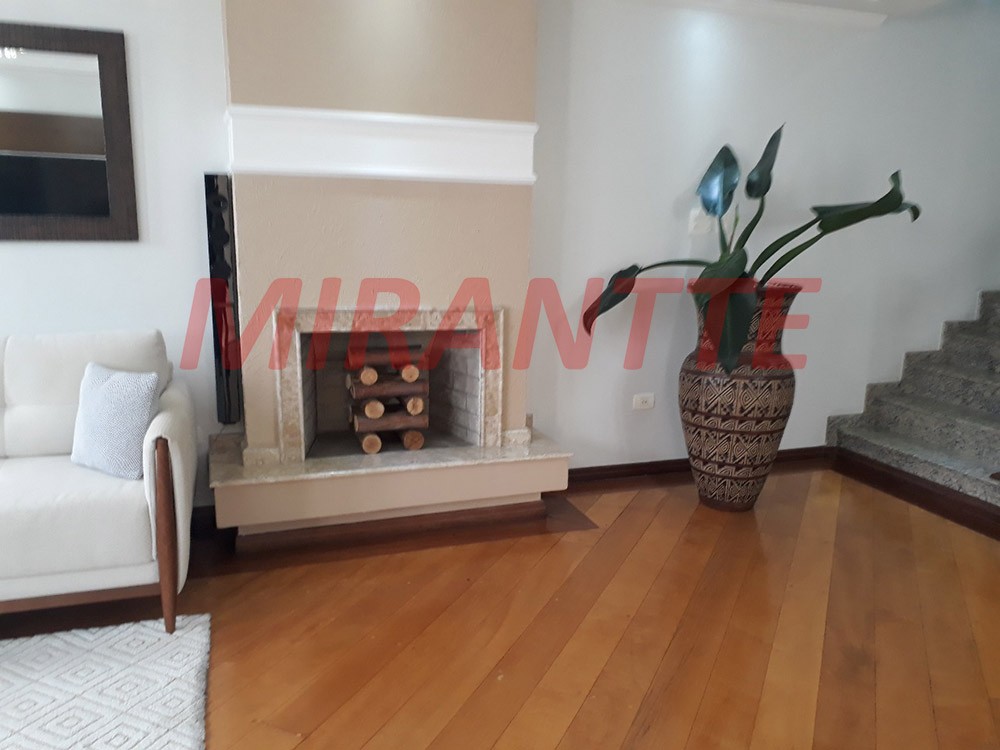 Sobrado de 210m² com 4 quartos em Jardim São Paulo