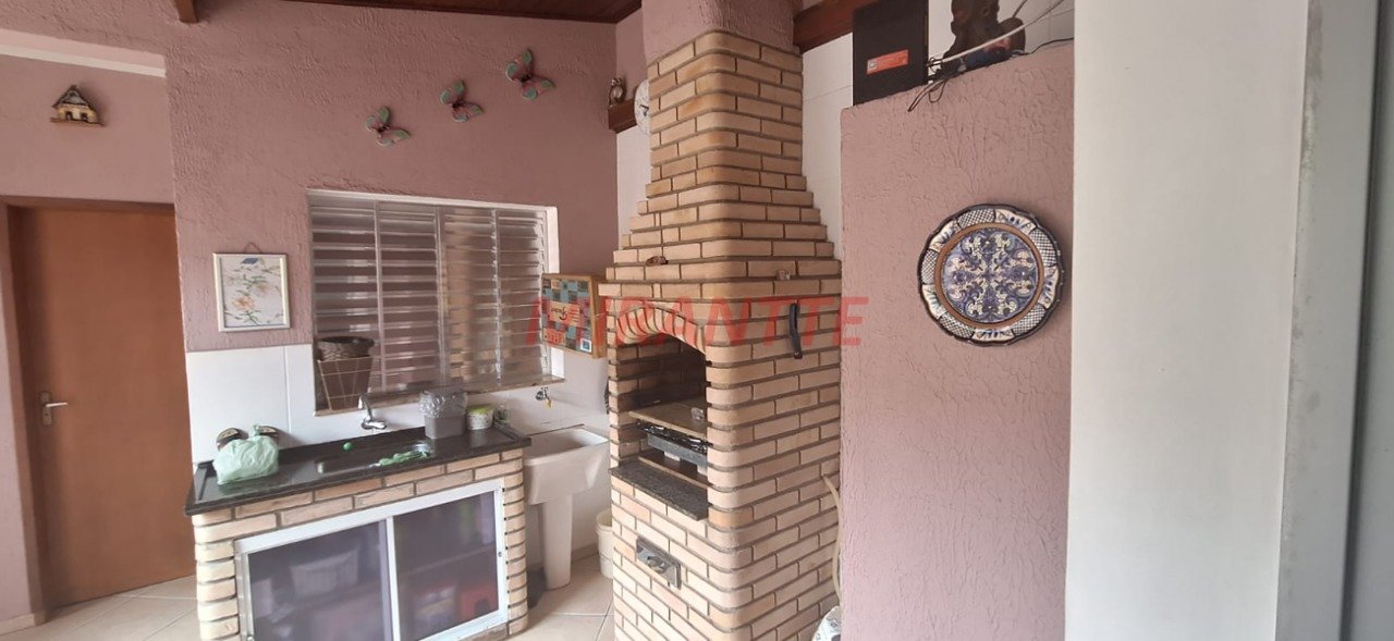 Sobrado de 140m² com 3 quartos em Vila Pedra Branca