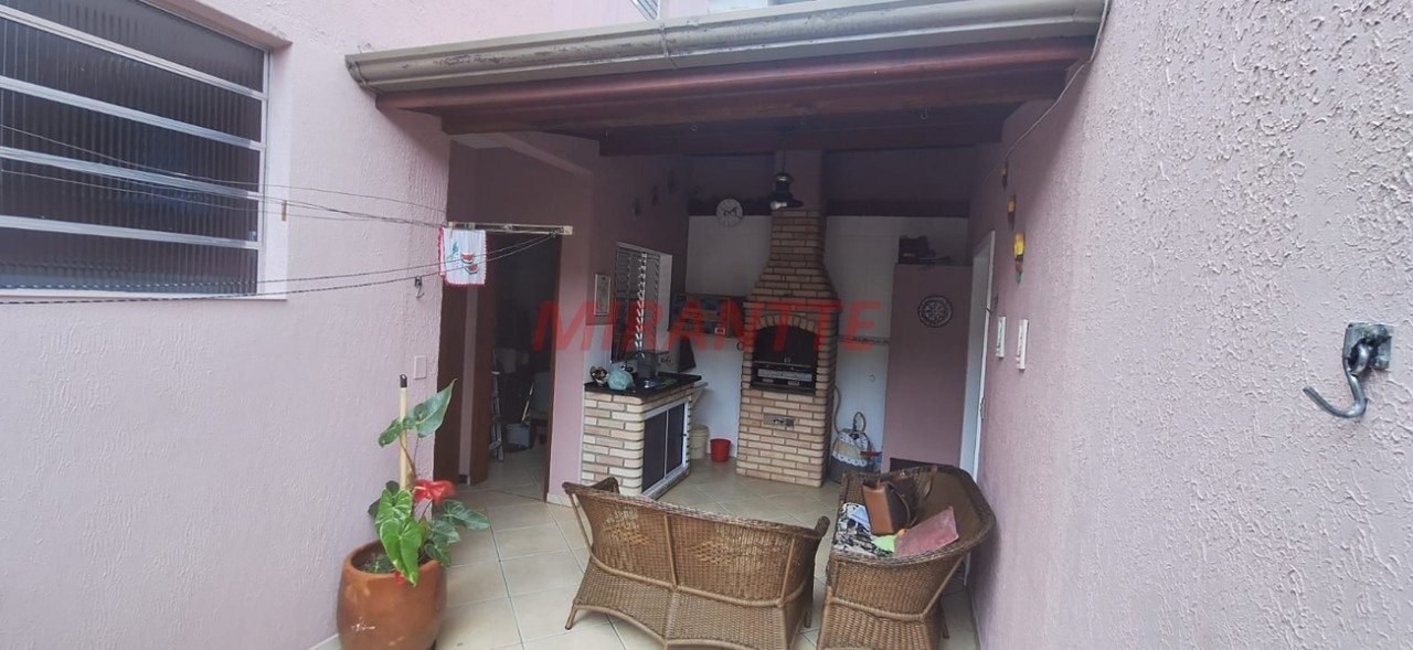 Sobrado de 140m² com 3 quartos em Vila Pedra Branca
