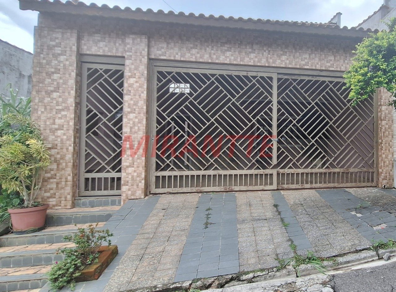 Sobrado de 140m² com 3 quartos em Vila Pedra Branca