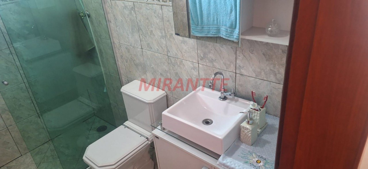 Sobrado de 140m² com 3 quartos em Vila Pedra Branca