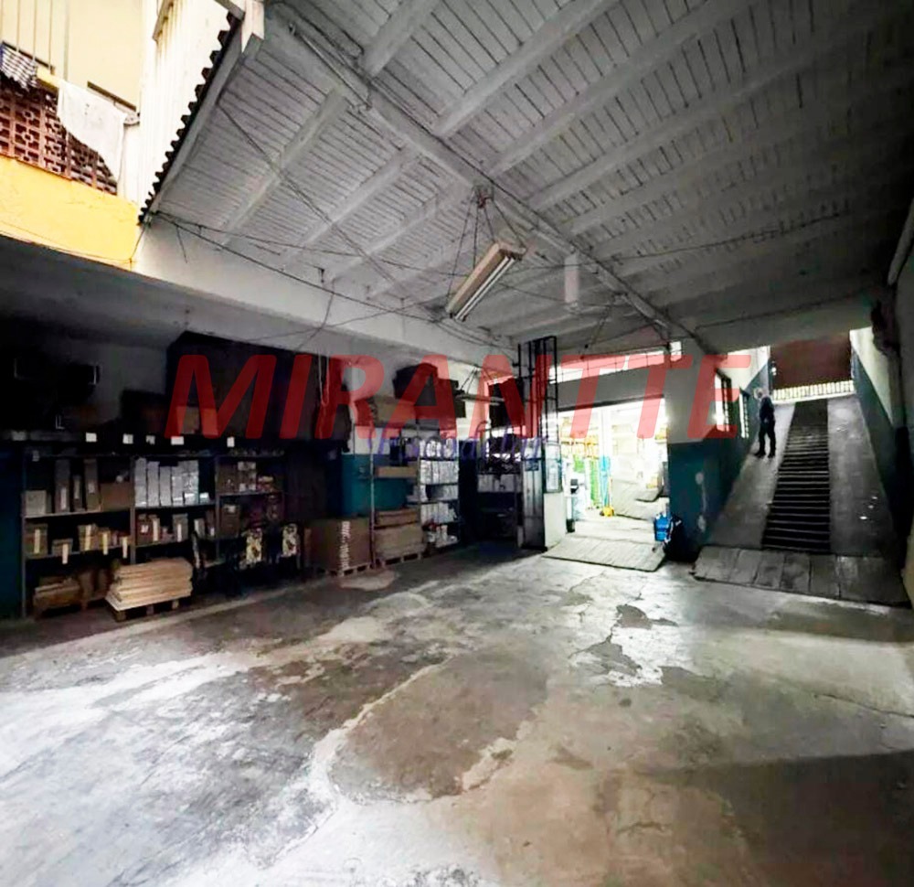 Comercial de 575m² em Jardim Tremembé