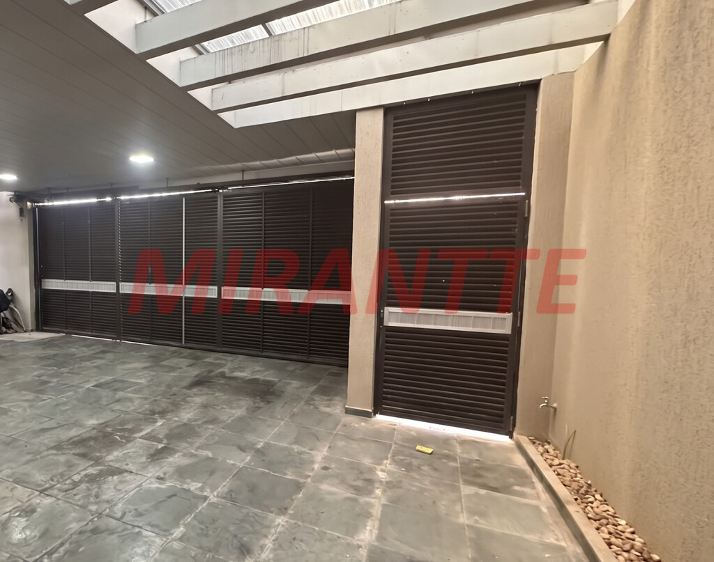 Sobrado de 410m² com 4 quartos em Jardim São Bento