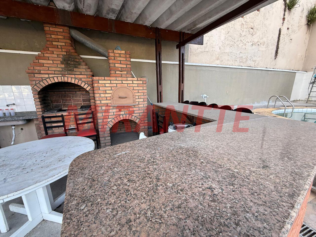 Sobrado de 410m² com 4 quartos em Jardim São Bento