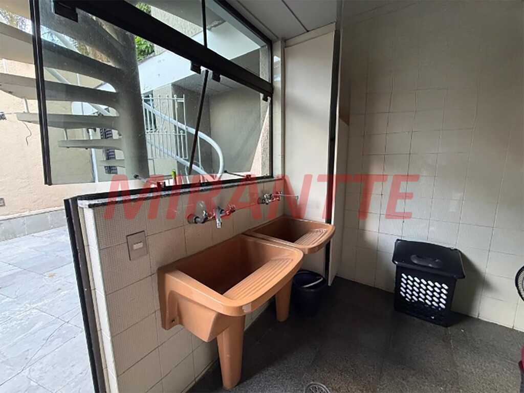 Sobrado de 410m² com 4 quartos em Jardim São Bento