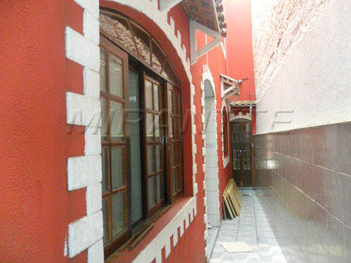 Sobrado com 3 quartos em Parque Vitória