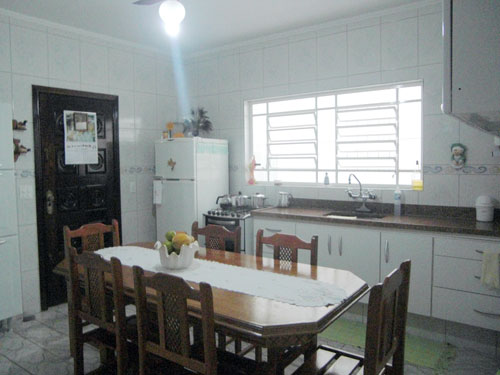 Casa terrea com 2 quartos em Vila Pedra Branca