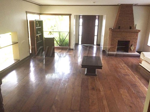 Sobrado de 342m² com 4 quartos em Jardim França