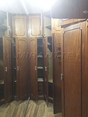 Sobrado de 342m² com 4 quartos em Jardim França