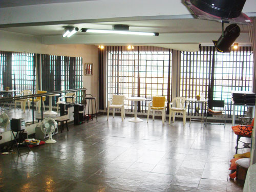 Conjunto comercial em Santana