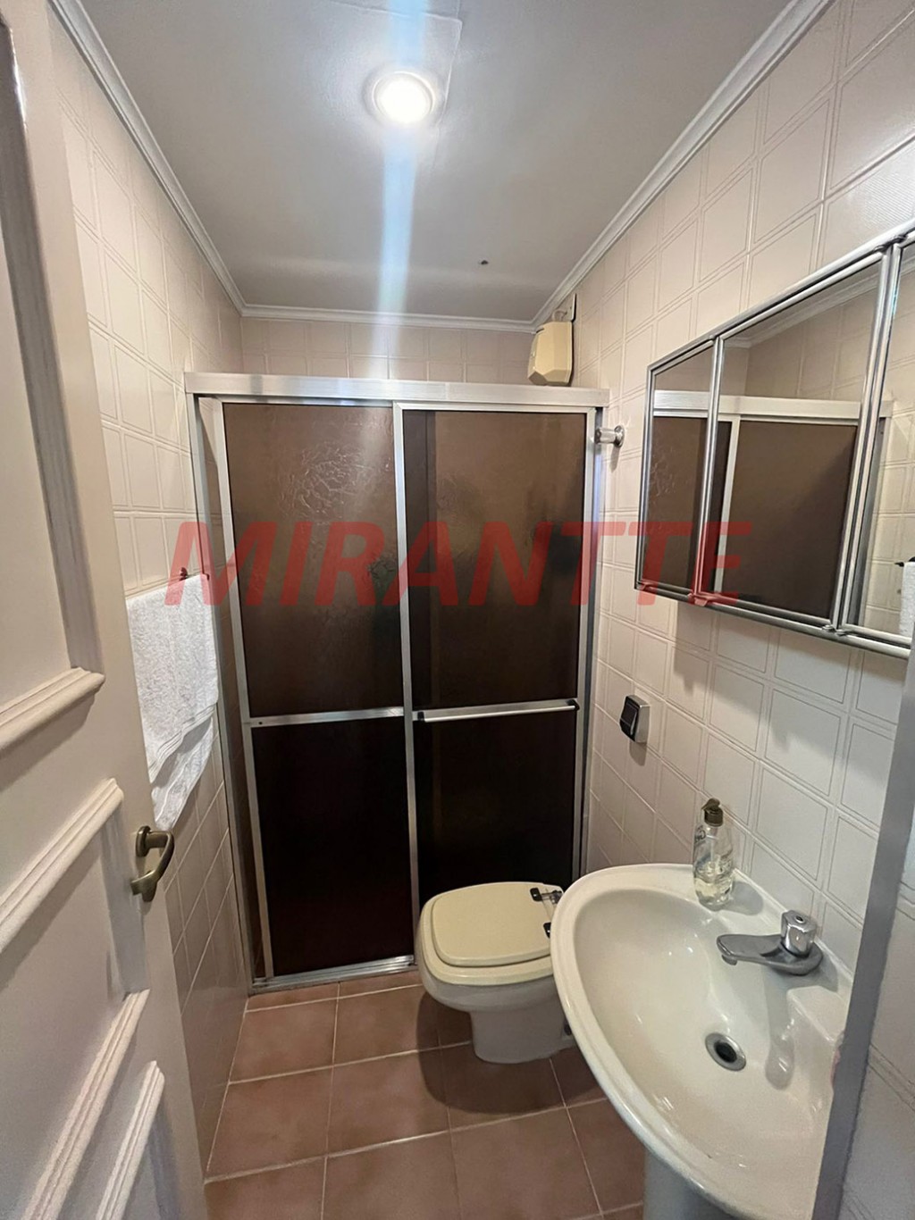 Apartamento de 193m² com 3 quartos em Água Fria