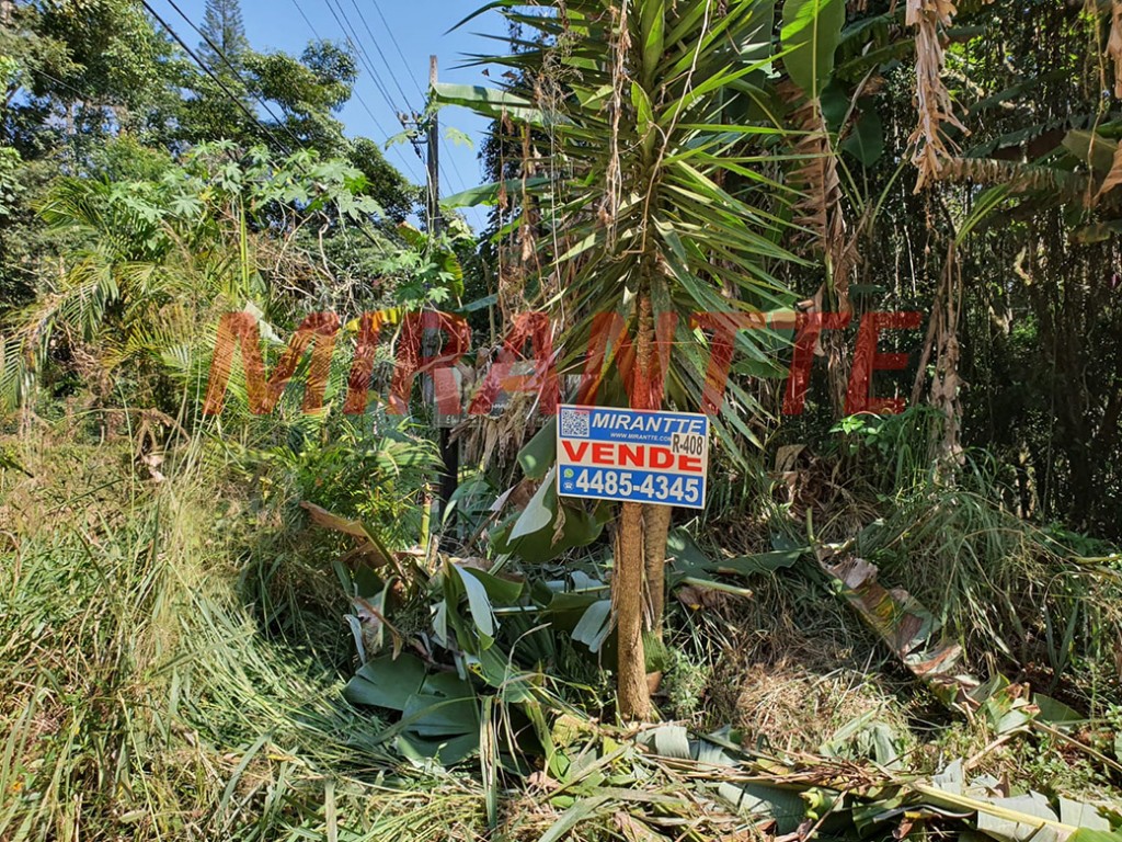 Terreno de 927m² em Serra Da Cantareira