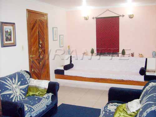 Sobrado de 370m² com 5 quartos em Serra da Cantareira
