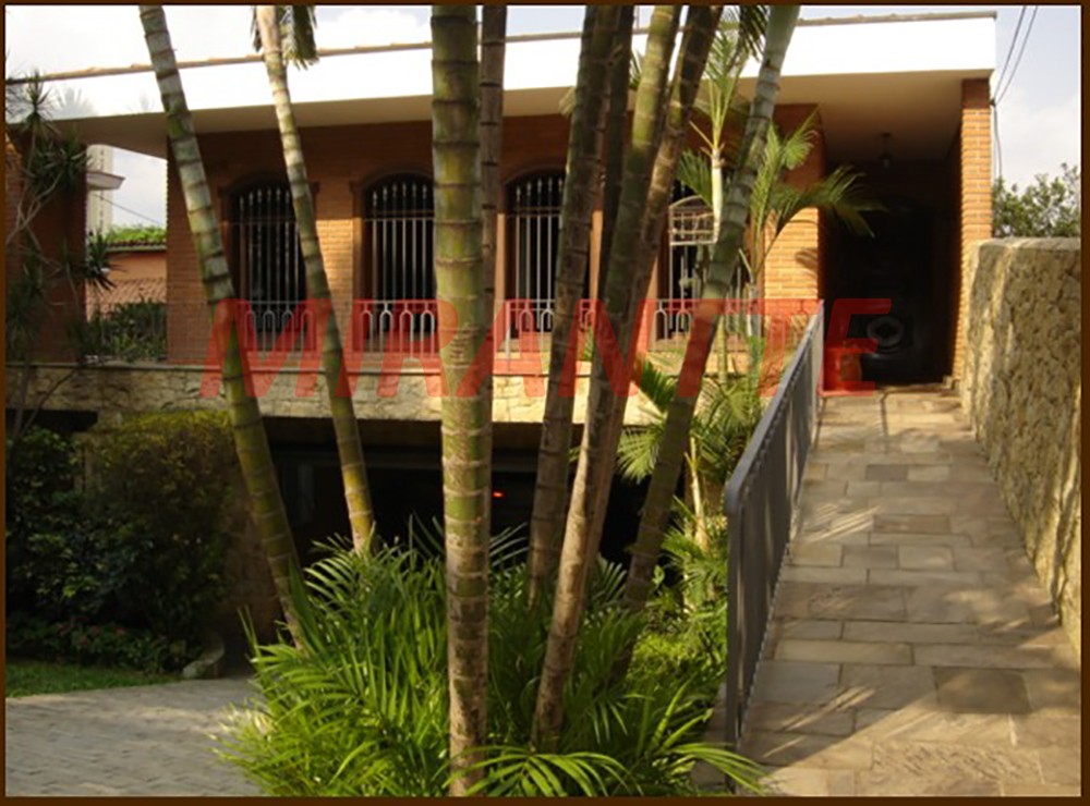 Casa terrea de 600m² com 5 quartos em Barro Branco