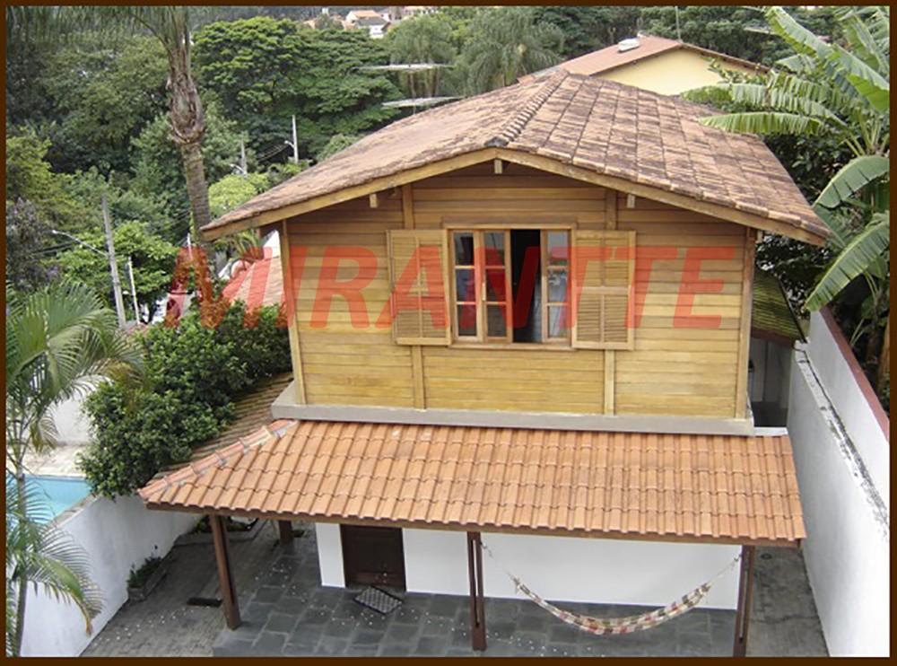 Casa terrea de 600m² com 5 quartos em Barro Branco
