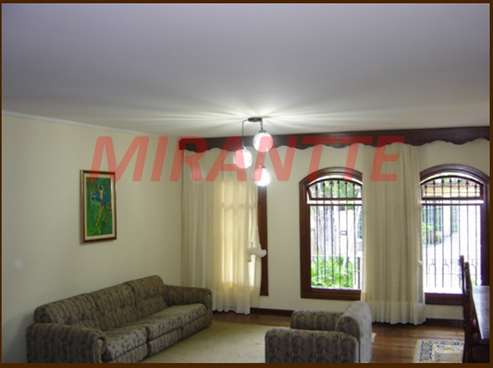 Casa terrea de 600m² com 5 quartos em Barro Branco