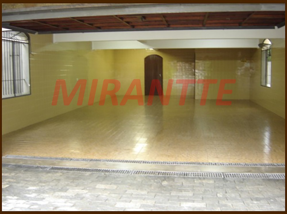 Casa terrea de 600m² com 5 quartos em Barro Branco