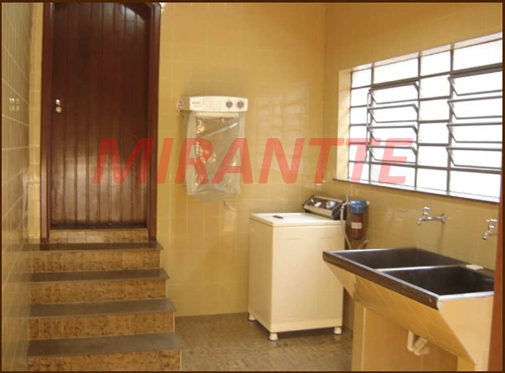 Casa terrea de 600m² com 5 quartos em Barro Branco