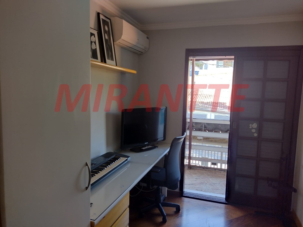 Sobrado de 200m² com 4 quartos em Mandaqui
