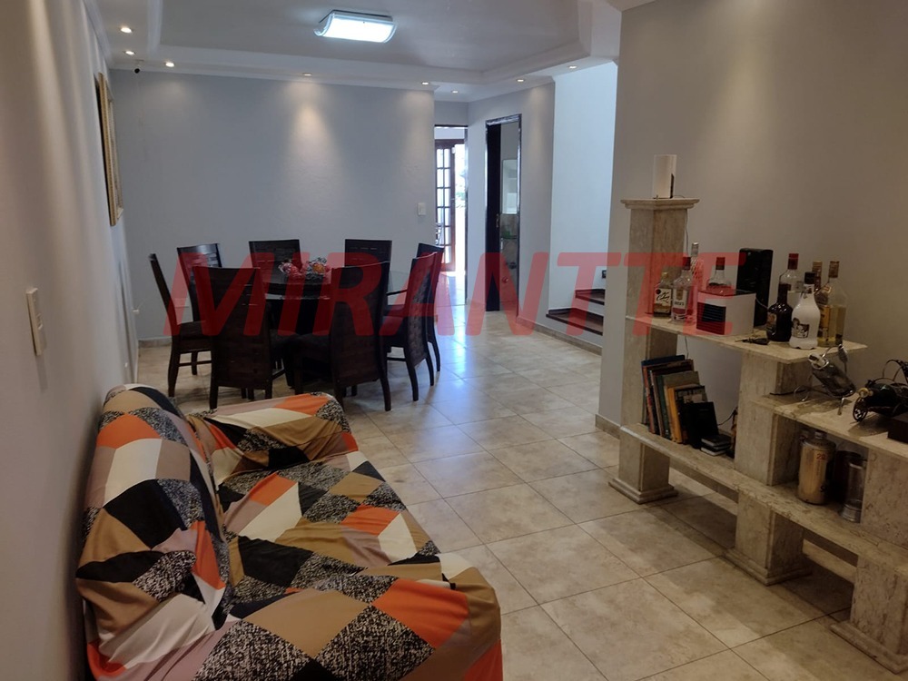 Sobrado de 200m² com 4 quartos em Mandaqui