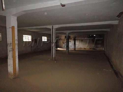Comercial de 360m² em Tremembe