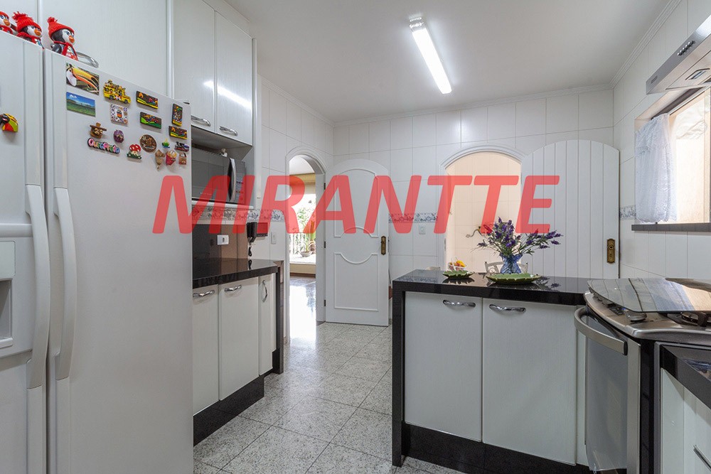 Sobrado de 384m² com 3 quartos em Jardim França
