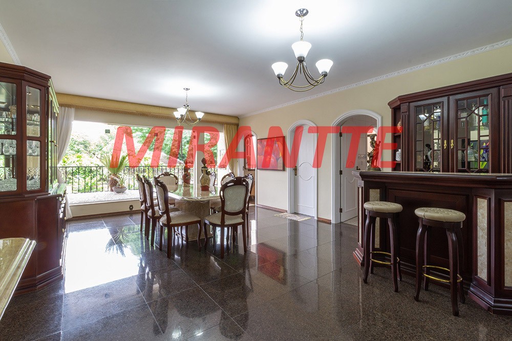 Sobrado de 384m² com 3 quartos em Jardim França