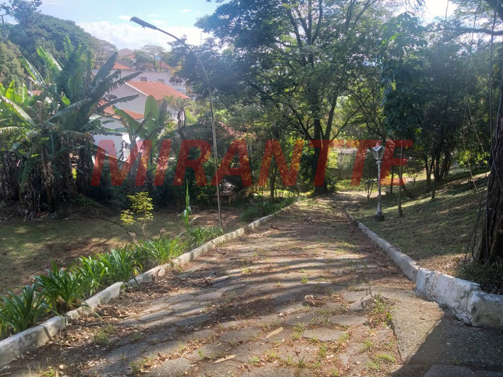Terreno de 5500m² com 5 quartos em Jardim França