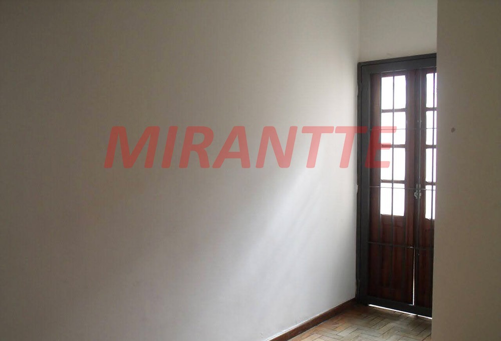 Sobrado de 131m² com 3 quartos em Santana