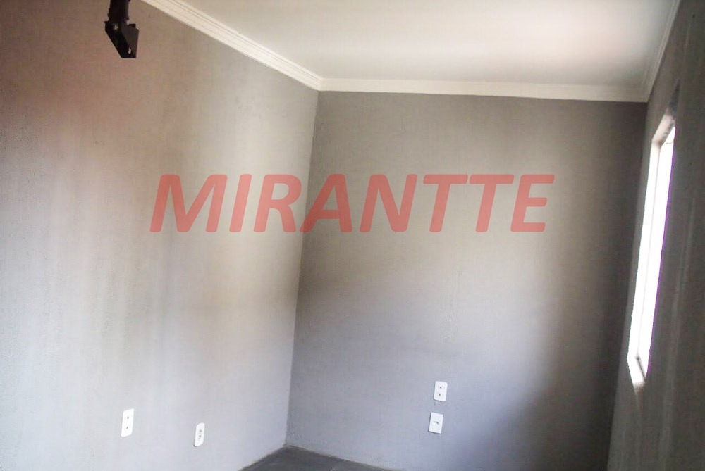 Sobrado de 131m² com 3 quartos em Santana