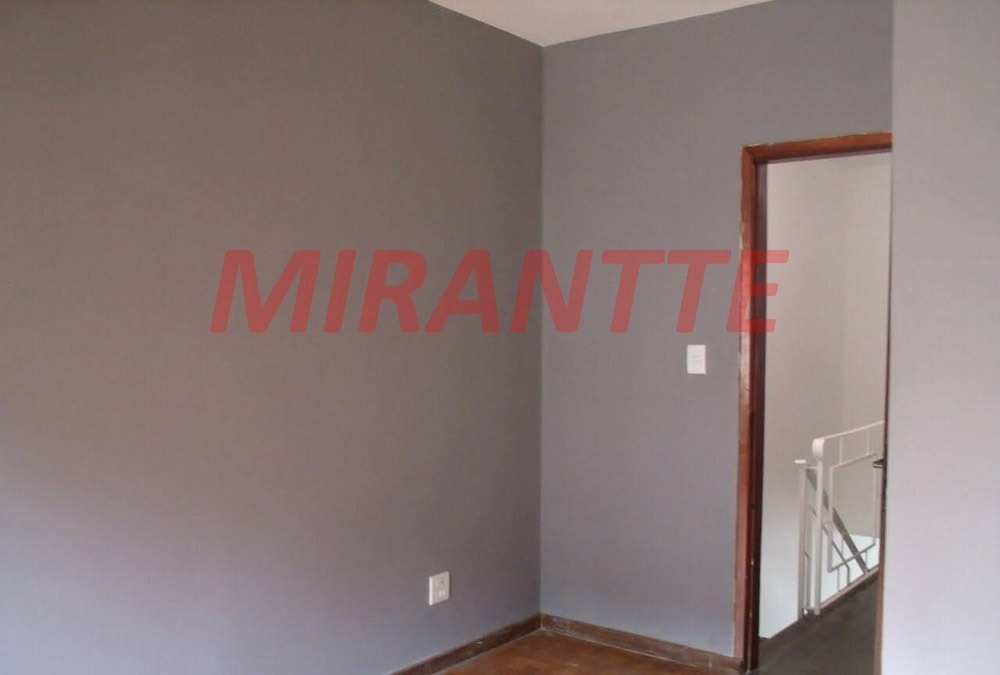Sobrado de 131m² com 3 quartos em Santana
