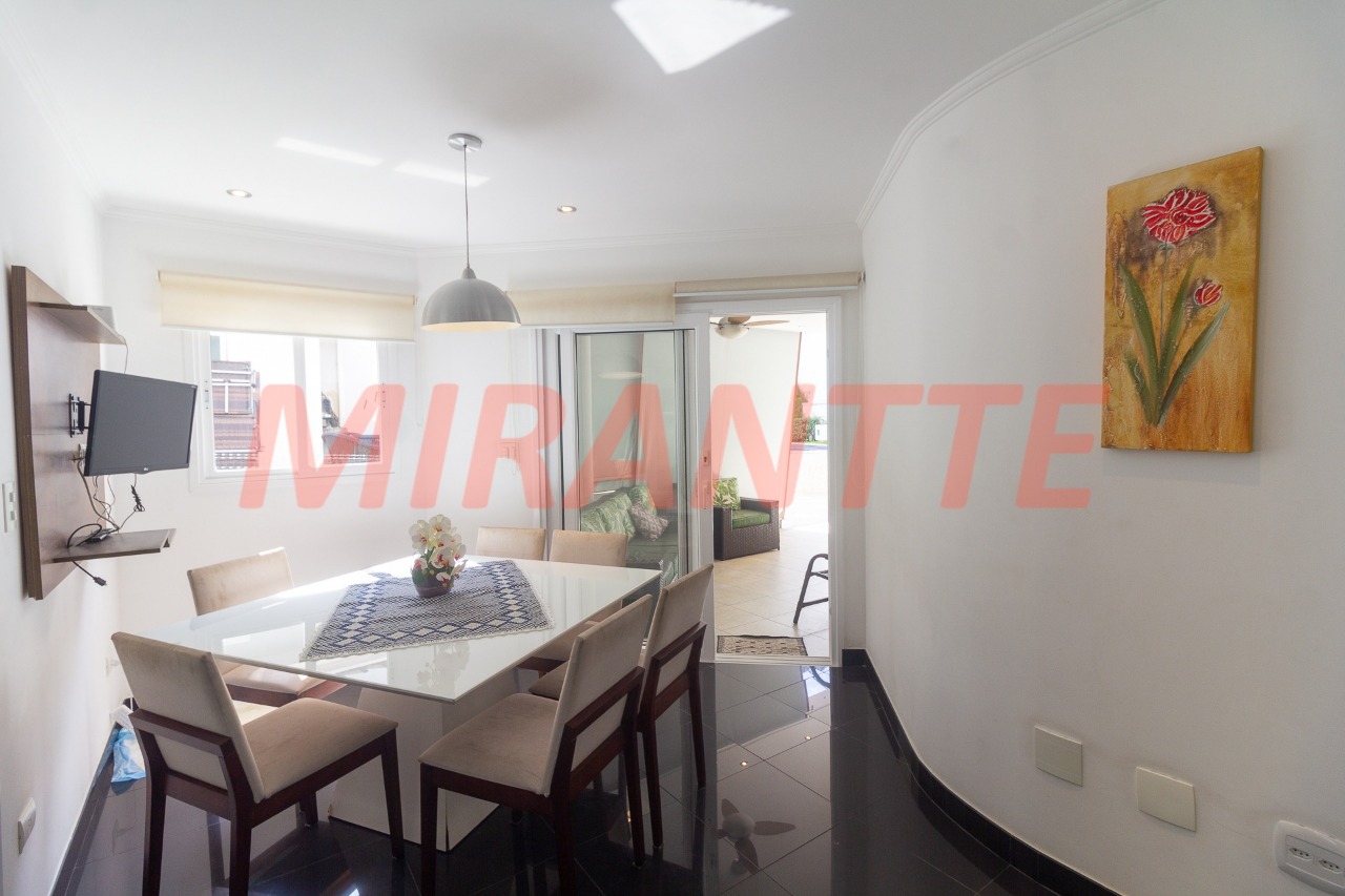 Sobrado de 450m² com 5 quartos em Tremembe