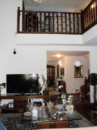 Sobrado de 331m² com 3 quartos em Barro Branco