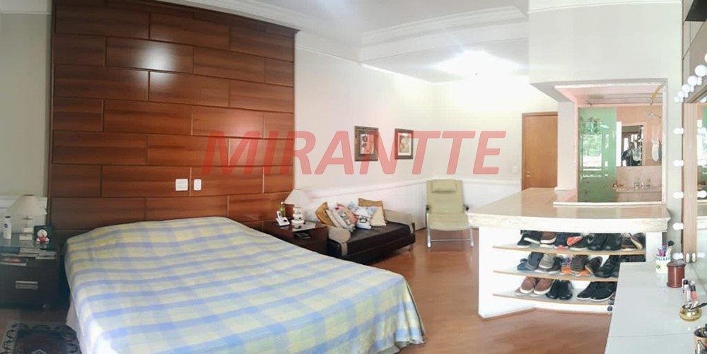 Sobrado de 440m² com 3 quartos em Mandaqui