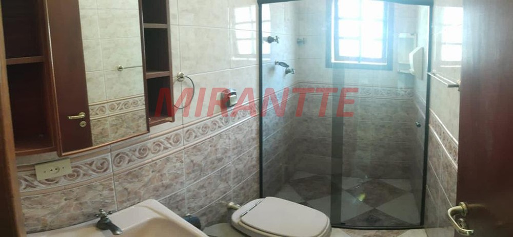 Sobrado de 440m² com 3 quartos em Mandaqui