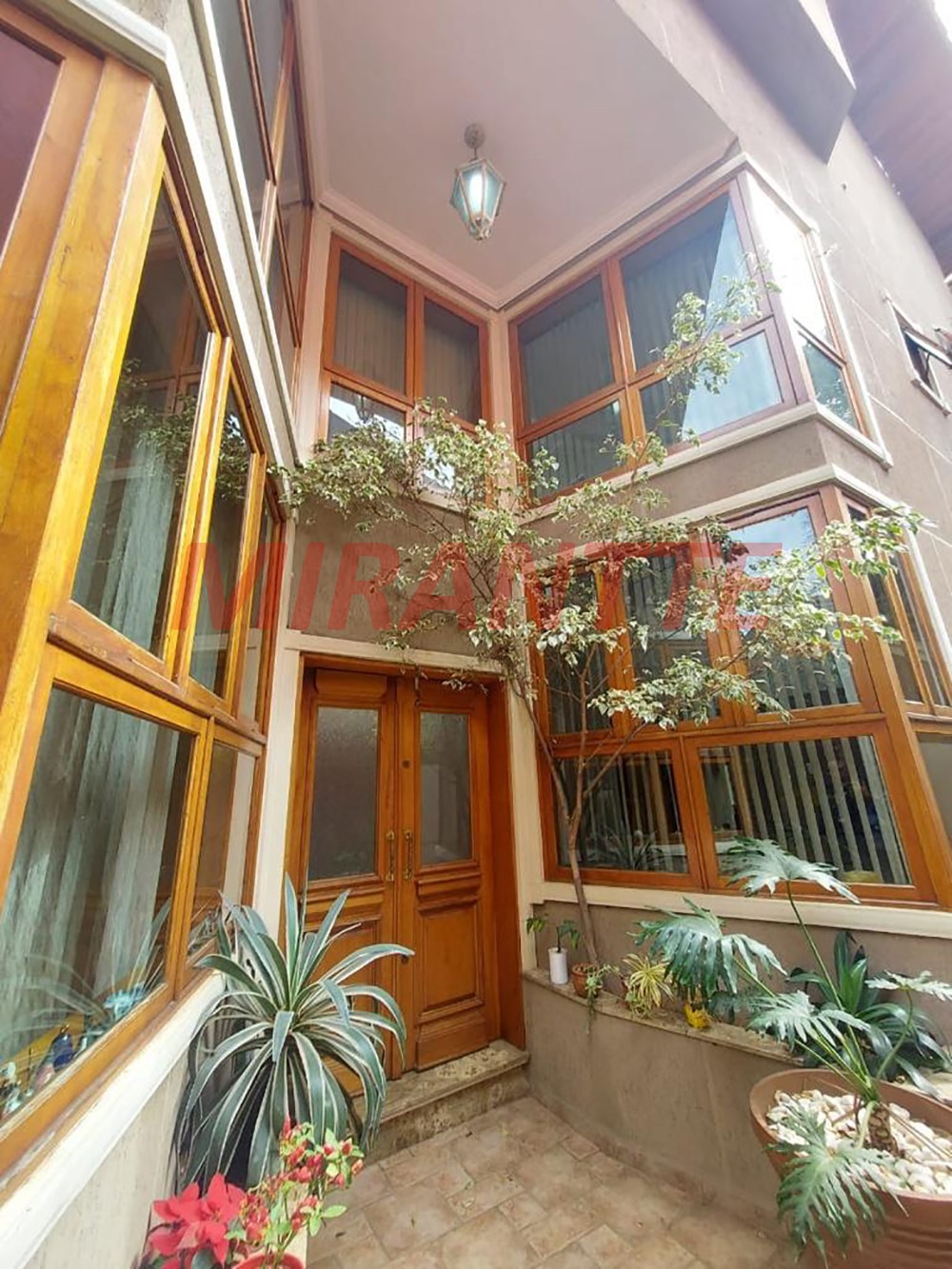 Sobrado de 440m² com 3 quartos em Mandaqui