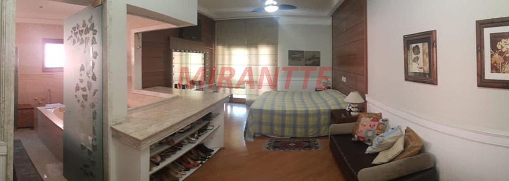 Sobrado de 440m² com 3 quartos em Mandaqui